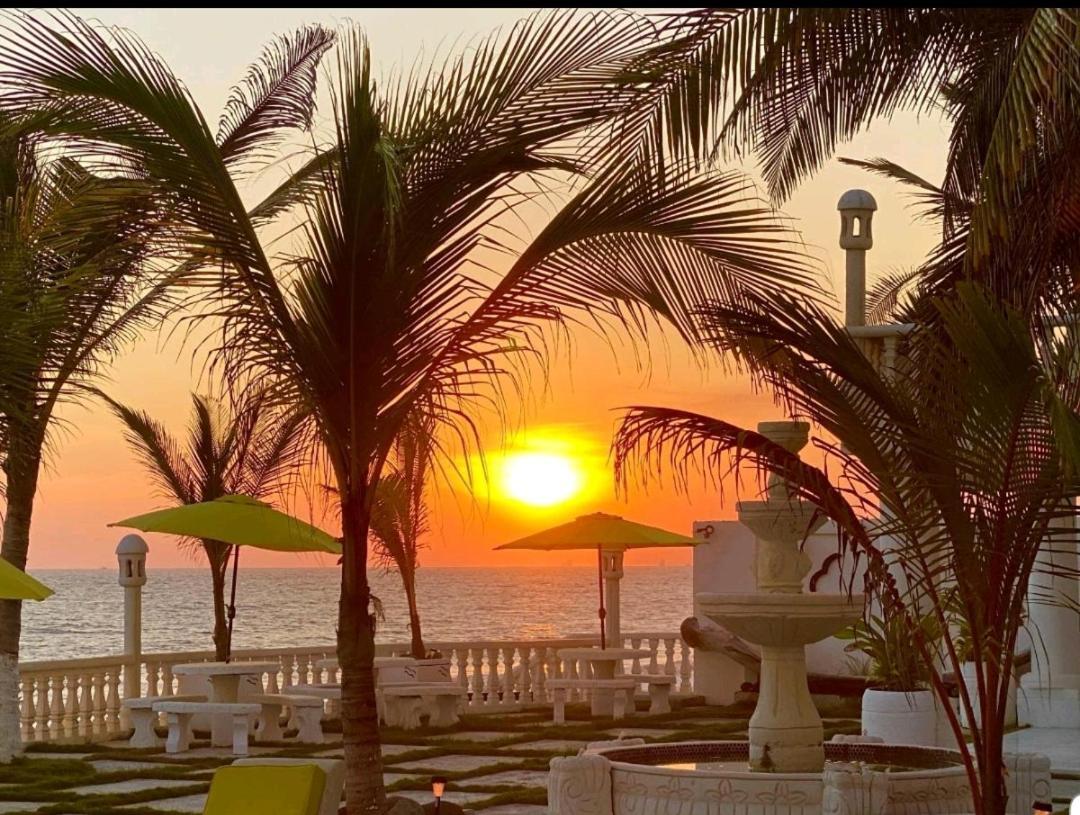 Hotel La Casona Beach El Guayabo Eksteriør billede
